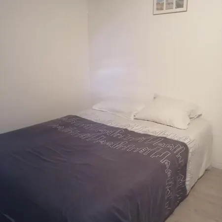 Chez Adeline Camiers